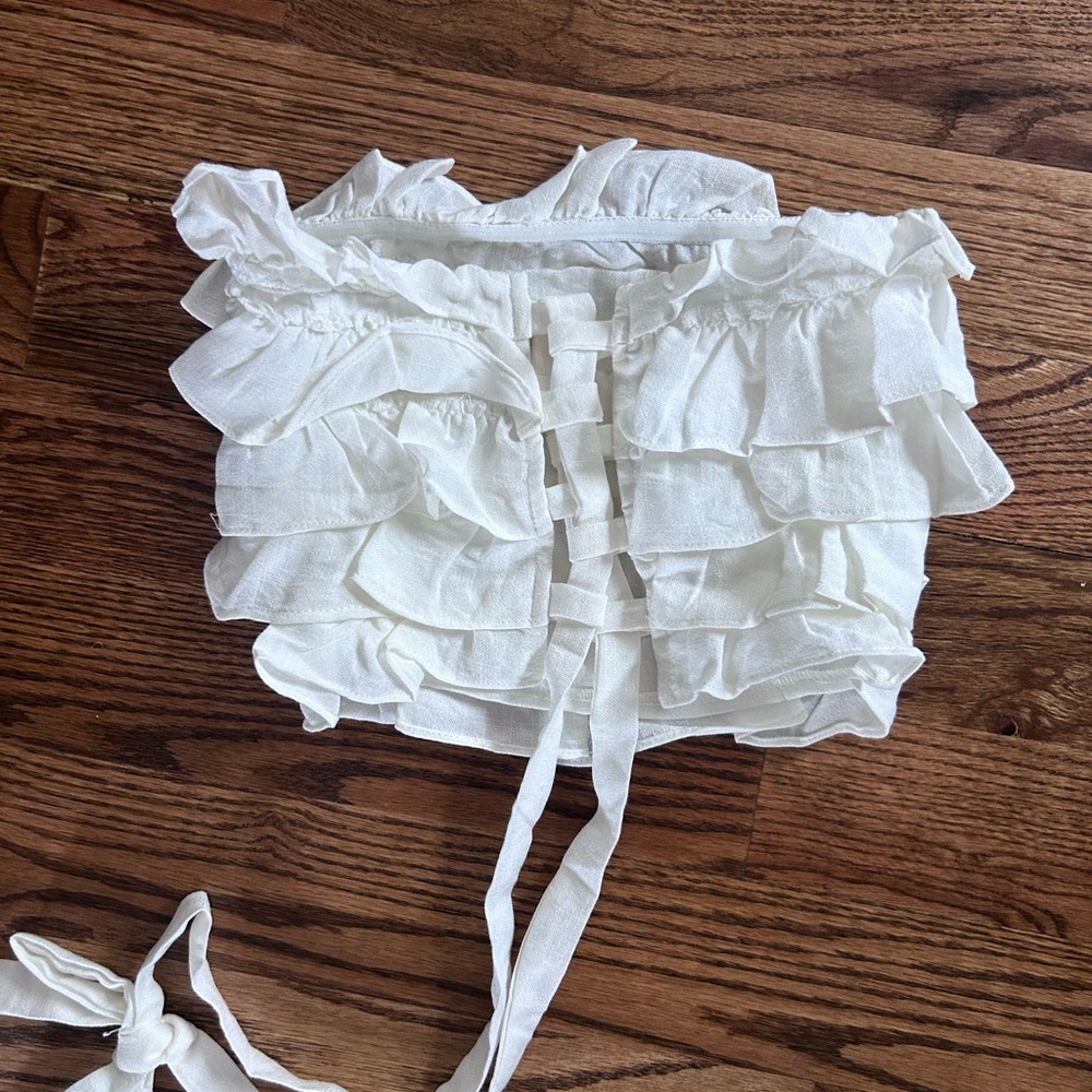 MABLE Cream Ruffled Blouse - Picture 2 of 4